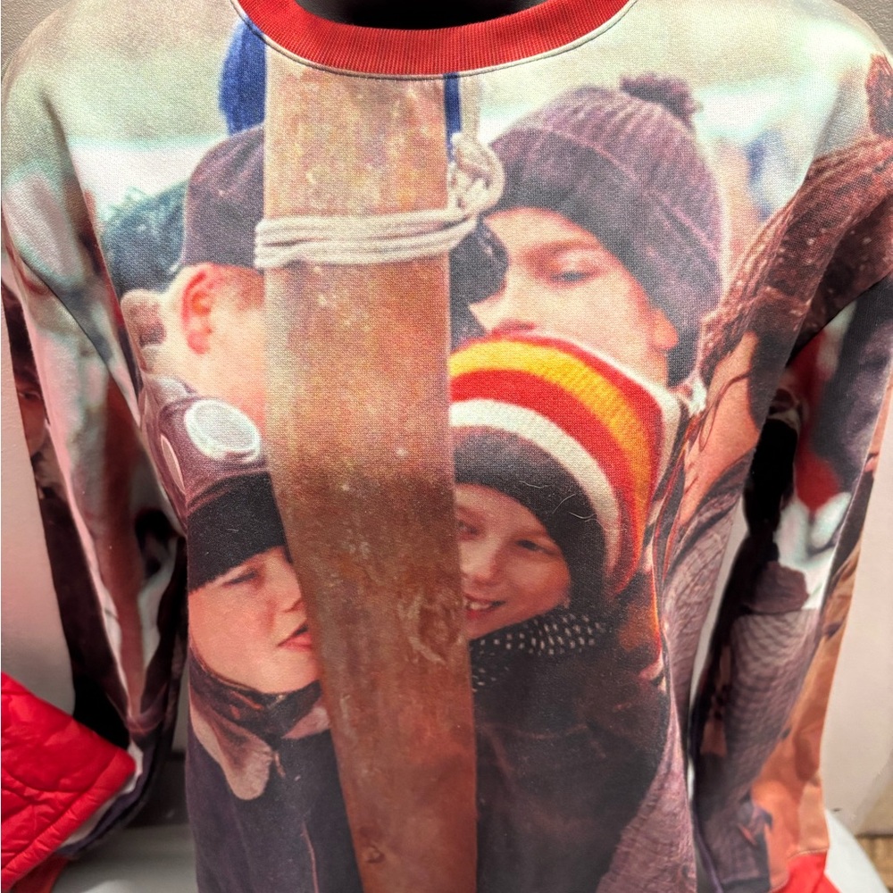 Colorful Graphic Sweatshirt